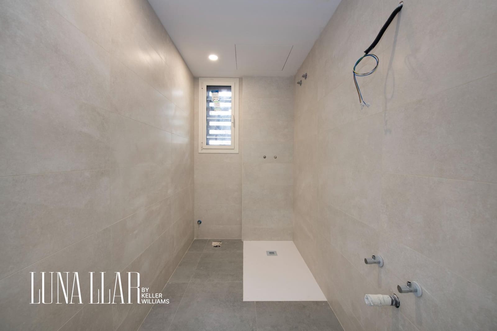 4 bedroom Villa for sale in Castelldefels - € 1,350,000 (Ref: 9533823)