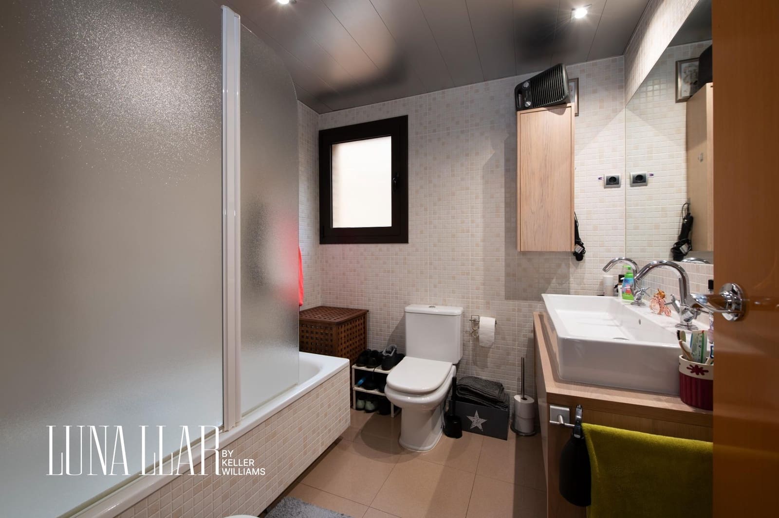 3 slaapkamer Flat te koop in Viladecans - € 410.000 (Ref: 9551628)