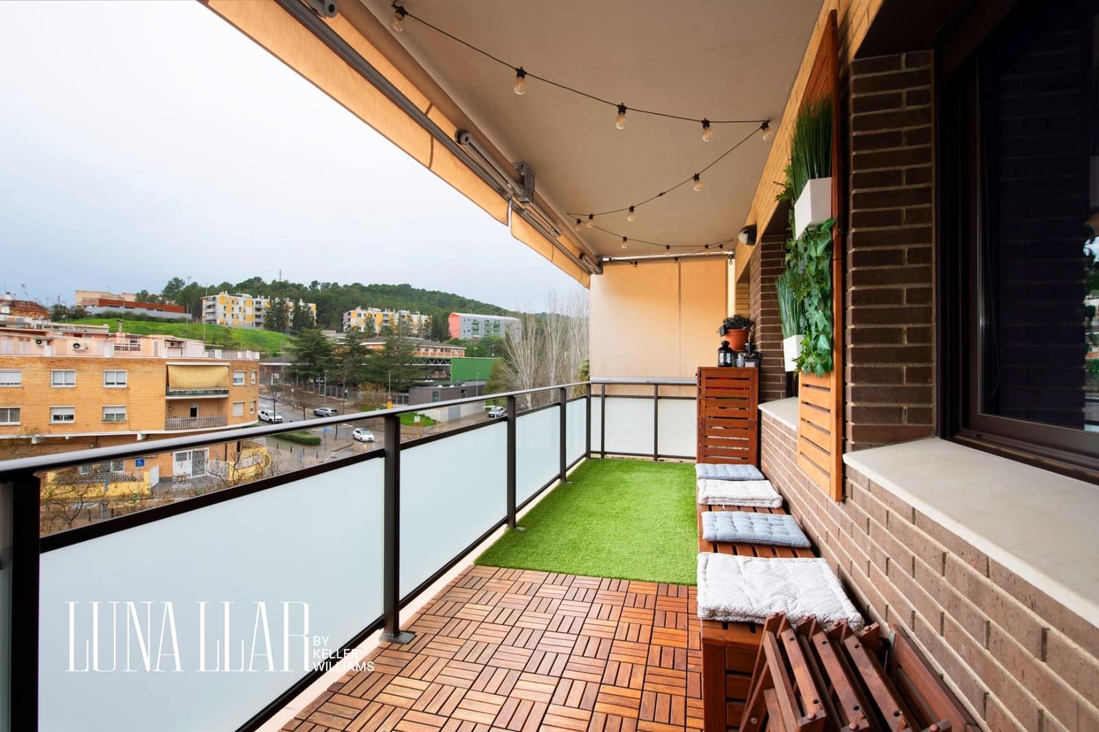 3 slaapkamer Flat te koop in Viladecans - € 410.000 (Ref: 9551628)