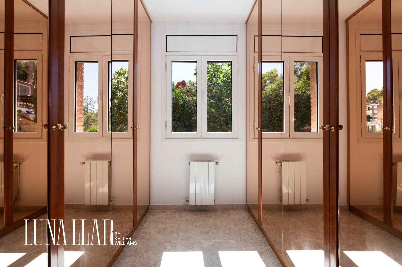 8 sypialnia Willa na sprzedaż w Castelldefels z basenem - 1 550 000 € (Ref: 9551629)