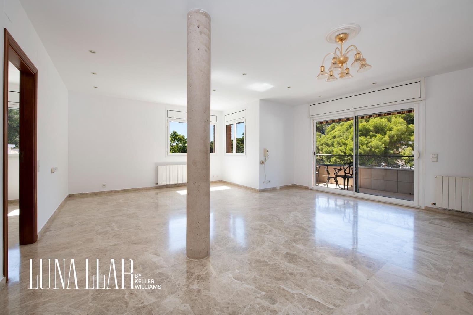 8 sypialnia Willa na sprzedaż w Castelldefels z basenem - 1 550 000 € (Ref: 9551629)