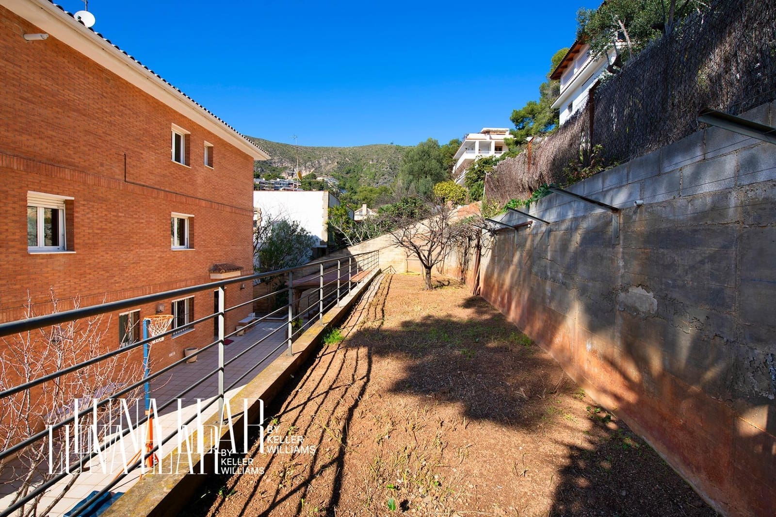 8 chambre Villa/Maison à vendre à Castelldefels avec piscine - 1 595 000 € (Ref: 9551629)