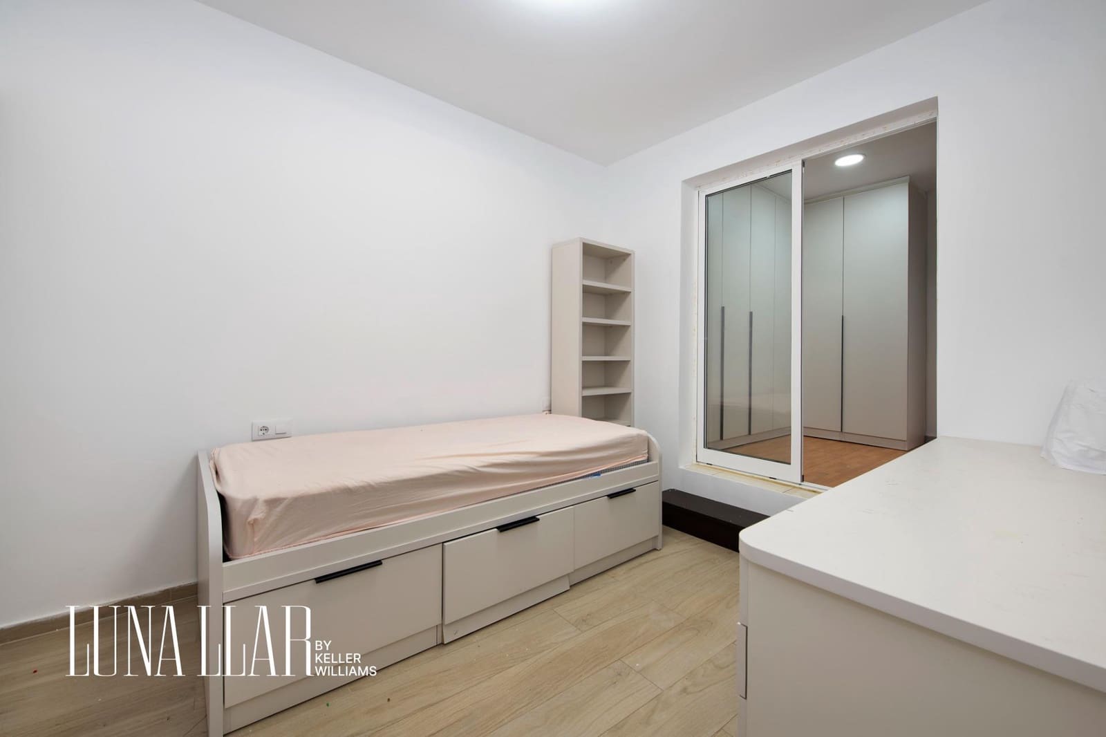 5 soverom Hus til salgs i Sant Boi de Llobregat - € 456 000 (Ref: 9555947)