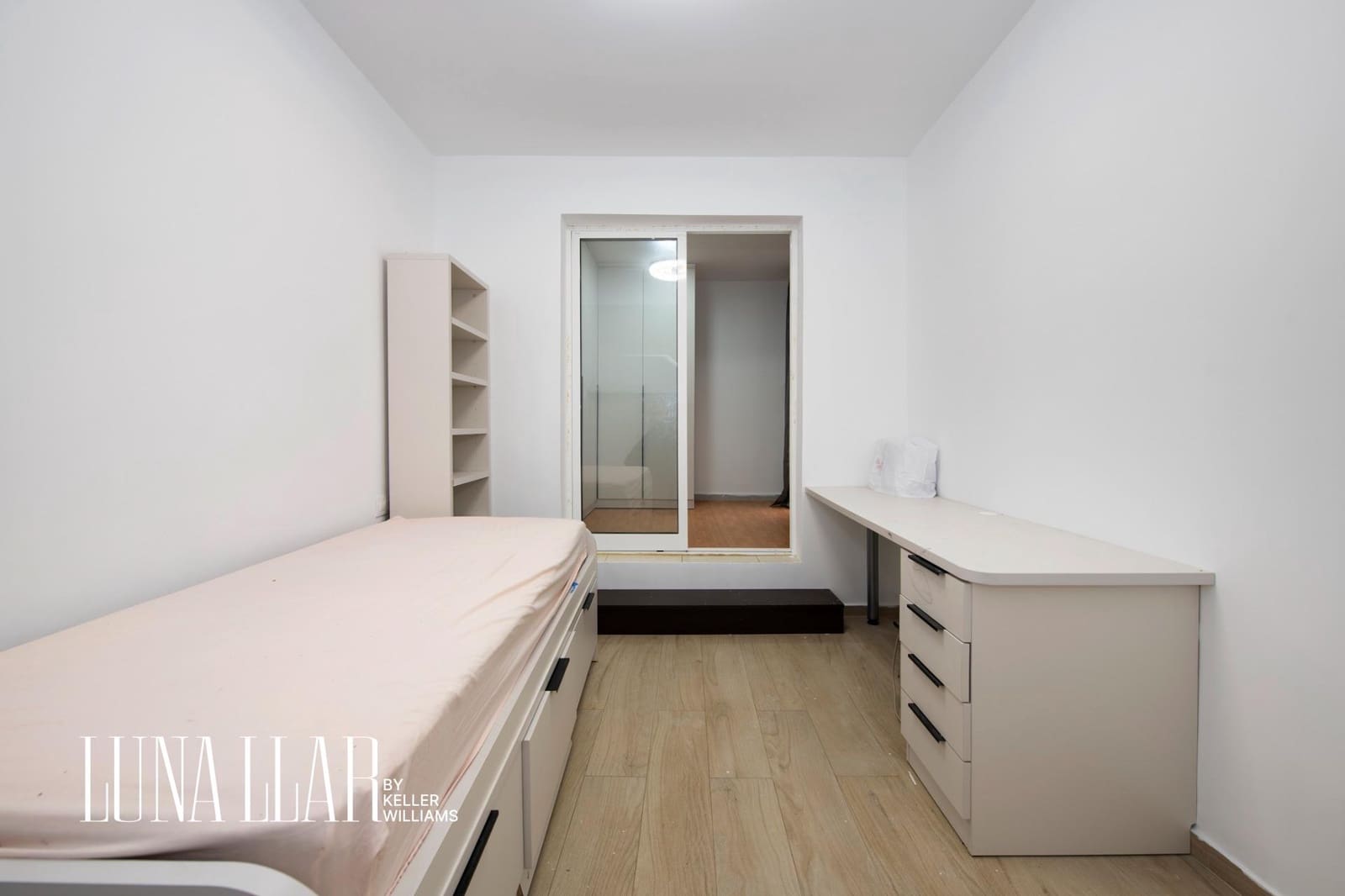 5 soverom Hus til salgs i Sant Boi de Llobregat - € 456 000 (Ref: 9555947)