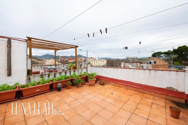 5 soverom Hus til salgs i Sant Boi de Llobregat - € 456 000 (Ref: 9555947)