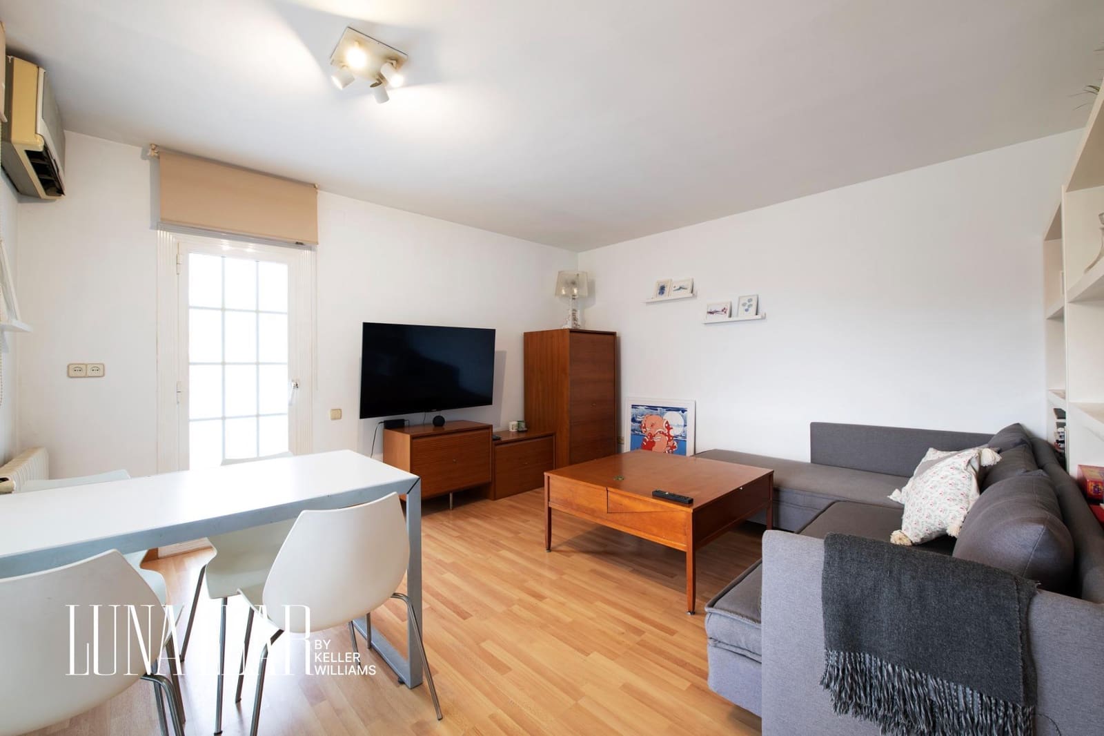 3 makuuhuone Kattohuoneisto myytävänä paikassa Castelldefels mukana uima-altaan - 449 000 € (Ref: 9565320)