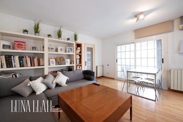 3 makuuhuone Kattohuoneisto myytävänä paikassa Castelldefels mukana uima-altaan - 449 000 € (Ref: 9565320)