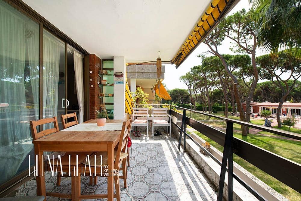 3 slaapkamer Flat te koop in Gava met zwembad - € 684.900 (Ref: 9571261)