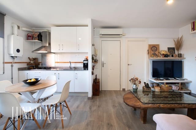 2 makuuhuone Kattohuoneisto myytävänä paikassa Castelldefels - 235 000 € (Ref: 9571262)