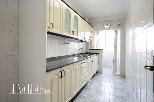 4 quarto Apartamento para venda em Gavà - 239 000 € (Ref: 9586587)