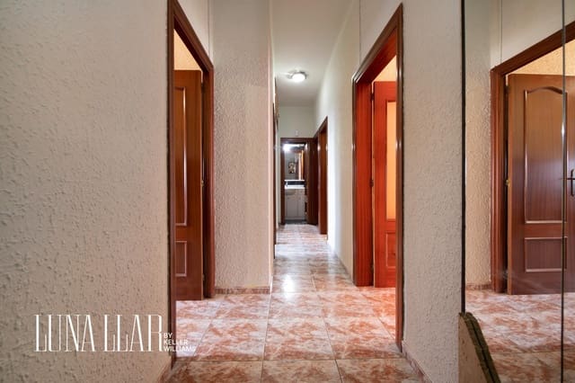 4 quarto Apartamento para venda em Gavà - 239 000 € (Ref: 9586587)