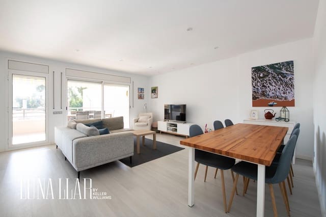 4 makuuhuone Asunto myytävänä paikassa Castelldefels mukana uima-altaan 
autotalli - 675 000 € (Ref: 9591381)