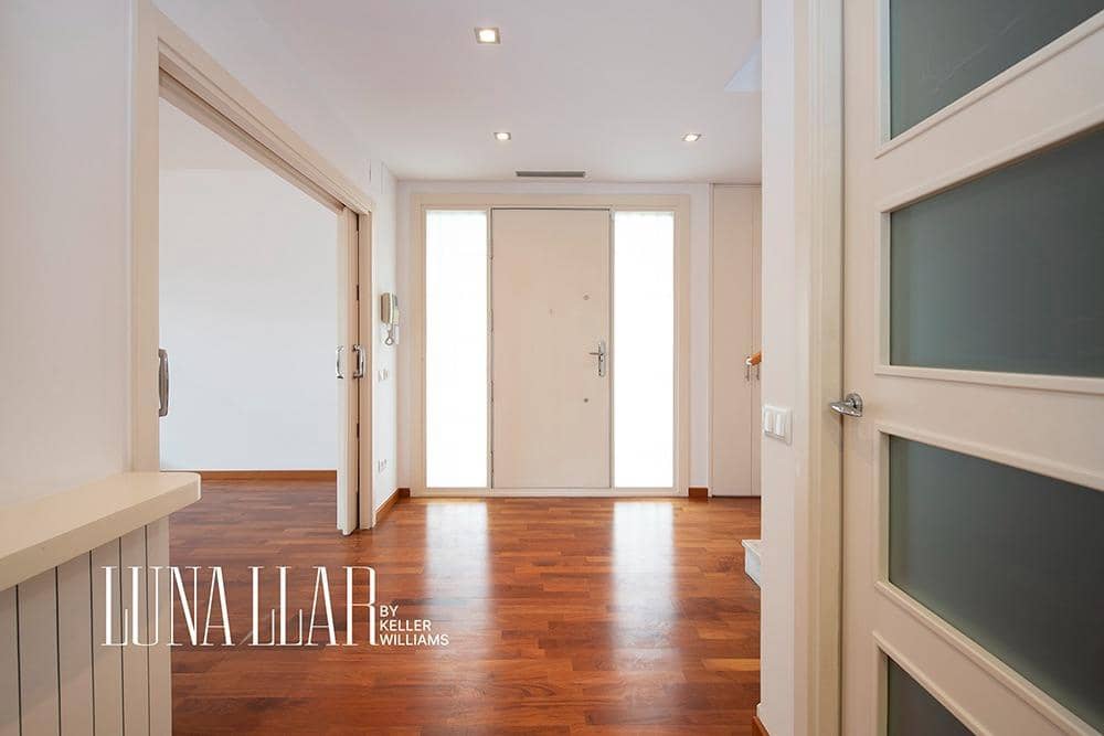 6 bedroom Villa for sale in Castelldefels - € 1,795,000 (Ref: 9591382)