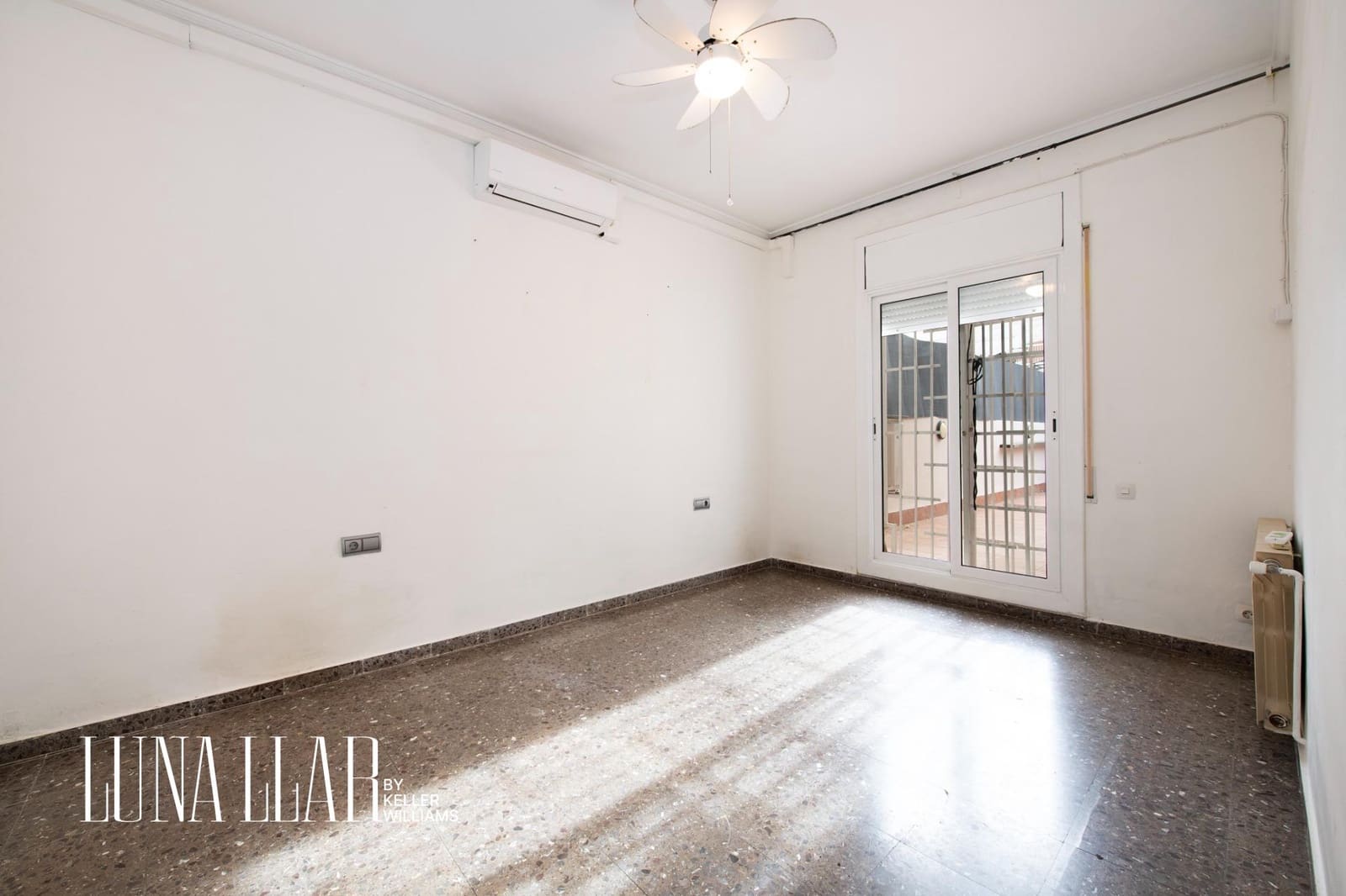 4 soveværelse Lejlighed til salg i Castelldefels - € 457.000 (Ref: 9605053)