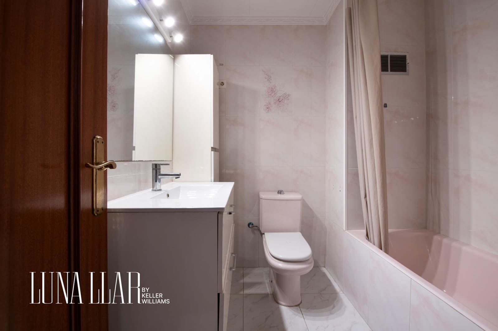 4 Zimmer Wohnung zu verkaufen in Castelldefels - 430.000 € (Ref: 9605053)