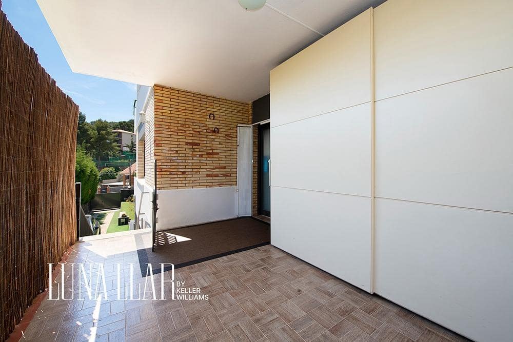 Chalet de 6 habitaciones en Castelldefels en venta con piscina garaje - 975.000 € (Ref: 9619344)