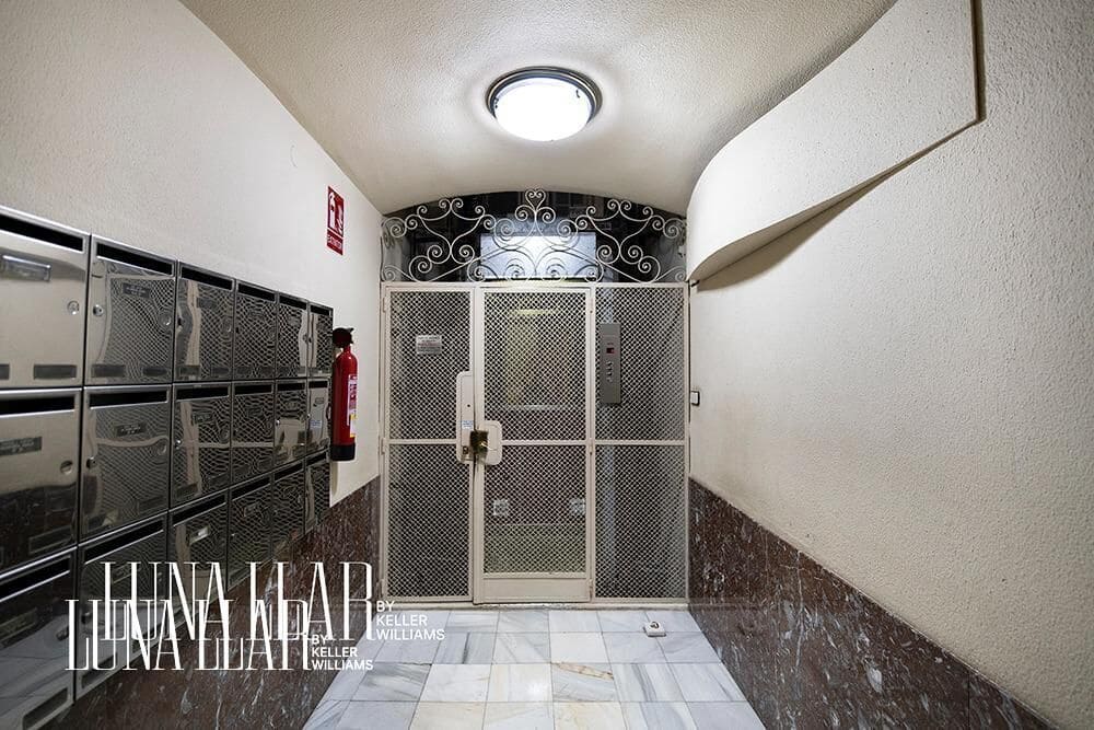 3 camera da letto Appartamento in vendita in Barcelona citta - 450.000 € (Rif: 9627630)