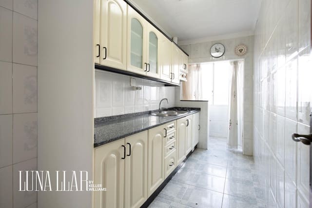 4 quarto Apartamento para venda em Gavà - 227 000 € (Ref: 9634368)