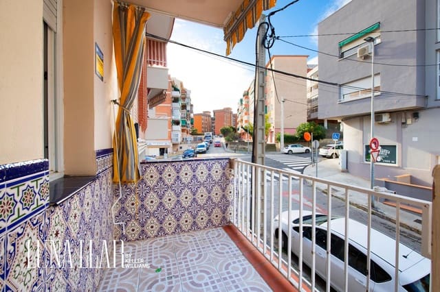 4 quarto Apartamento para venda em Gavà - 227 000 € (Ref: 9634368)