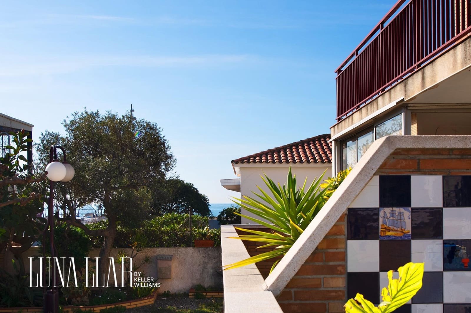 2 Zimmer Strandapartment zu verkaufen in Castelldefels mit Pool Garage - 669.000 € (Ref: 9637686)