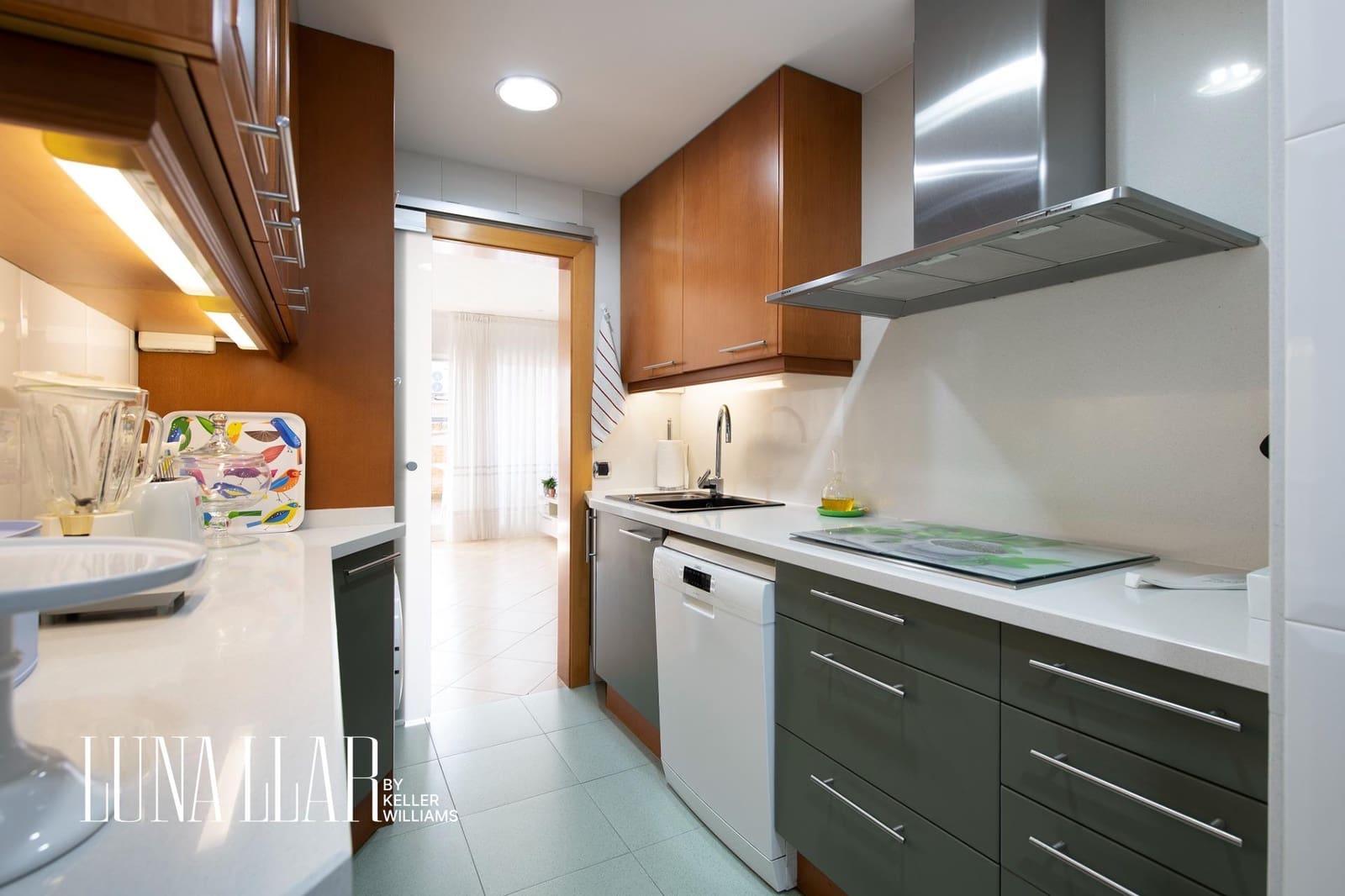 2 Zimmer Strandapartment zu verkaufen in Castelldefels mit Pool Garage - 669.000 € (Ref: 9637686)