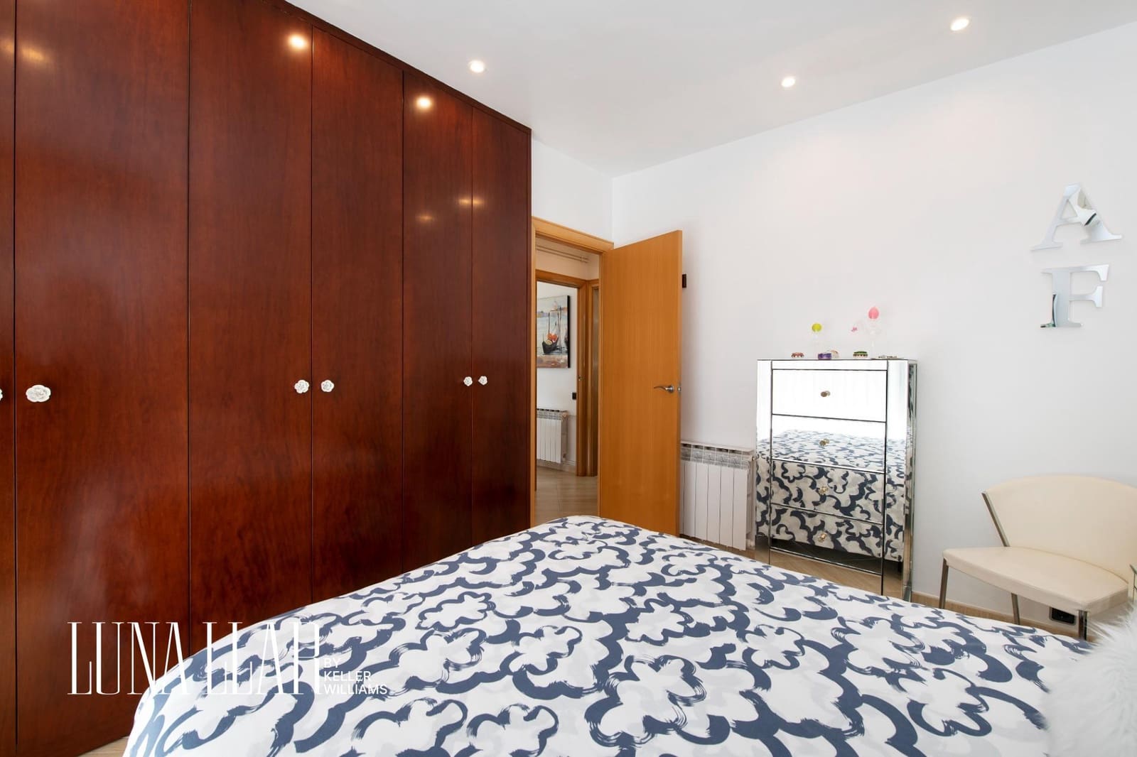 2 Zimmer Strandapartment zu verkaufen in Castelldefels mit Pool Garage - 669.000 € (Ref: 9637686)