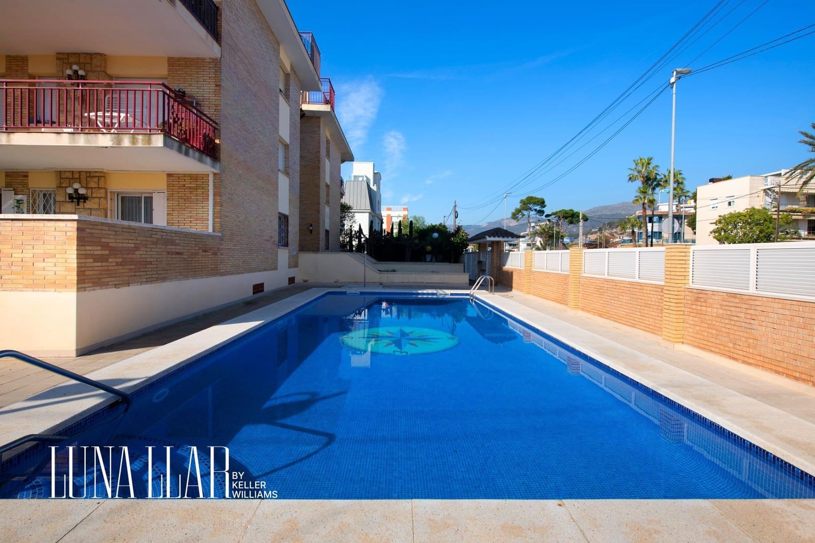 2 Zimmer Strandapartment zu verkaufen in Castelldefels mit Pool Garage - 669.000 € (Ref: 9637686)