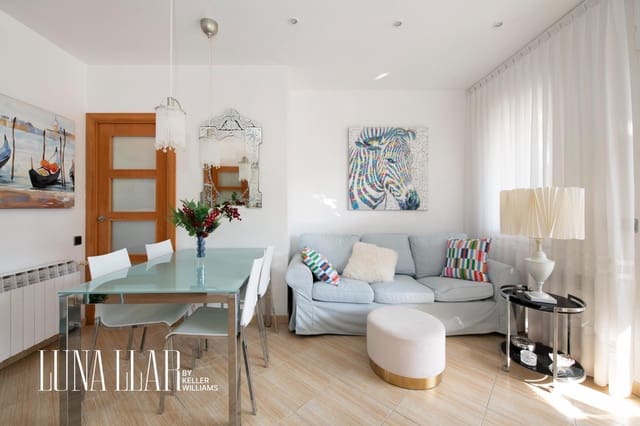 2 sovrum Strandlägenhet till salu i Castelldefels med pool garage - 632 000 € (Ref: 9637686)