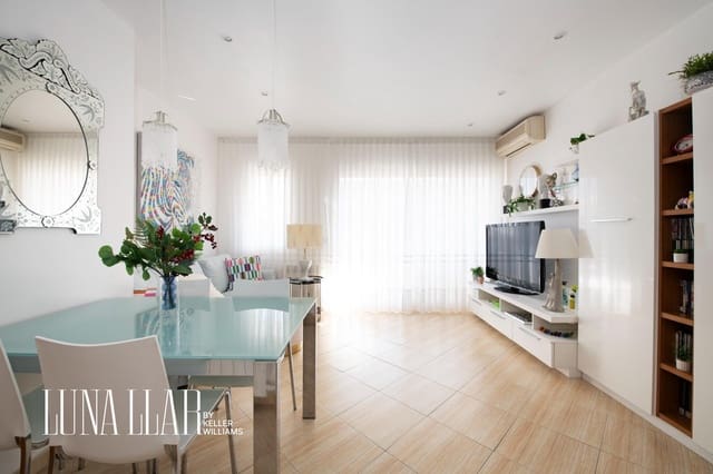 2 sovrum Strandlägenhet till salu i Castelldefels med pool garage - 632 000 € (Ref: 9637686)