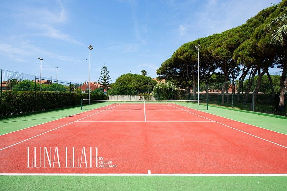 3 soveværelse Lejlighed til salg i Gava med swimmingpool - € 665.000 (Ref: 9645105)