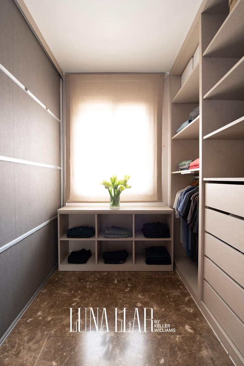 4 soverom Rekkehus til salgs i Viladecans med garasje - € 669 000 (Ref: 9659503)