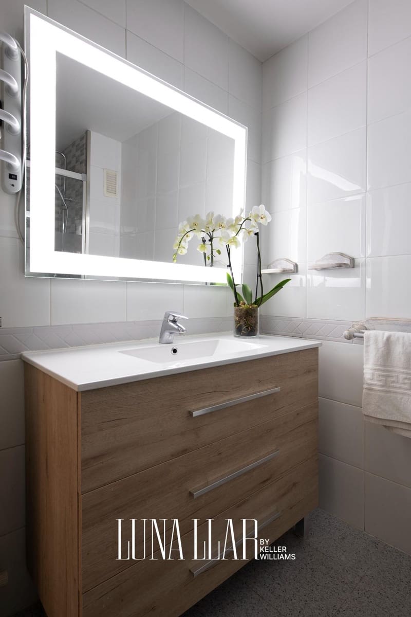 4 soverom Rekkehus til salgs i Viladecans med garasje - € 669 000 (Ref: 9659503)