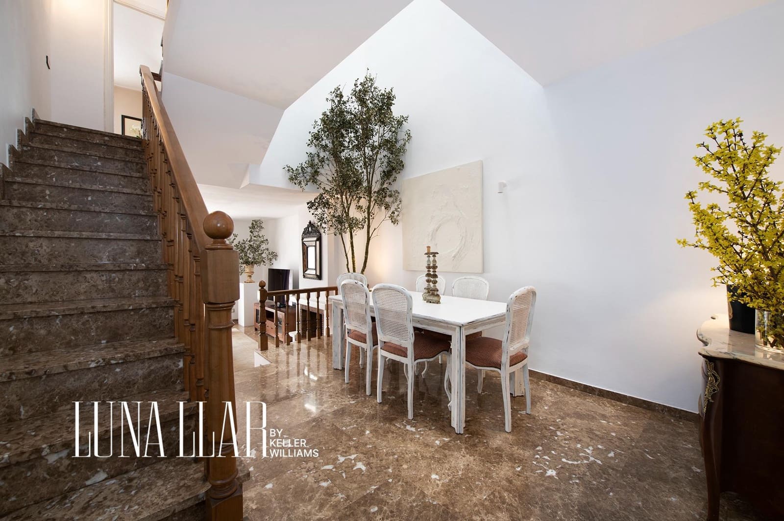 4 soverom Rekkehus til salgs i Viladecans med garasje - € 669 000 (Ref: 9659503)