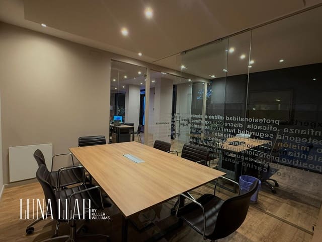 Comercial para arrendar em Gavà - 3 000 € (Ref: 9659504)