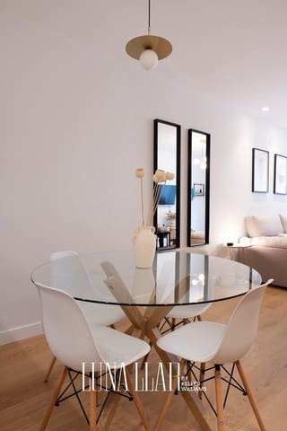 1 bedroom Flat for sale in Sant Gervasi - La Bonanova, Barcelona city with pool - € 449,000 (Ref: 9674299)