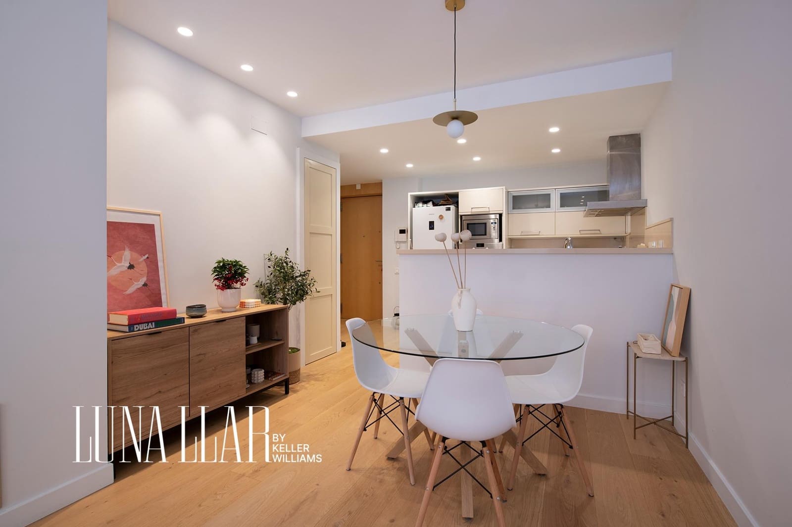 1 bedroom Flat for sale in Barcelona city with pool - € 449,000 (Ref: 9674299)