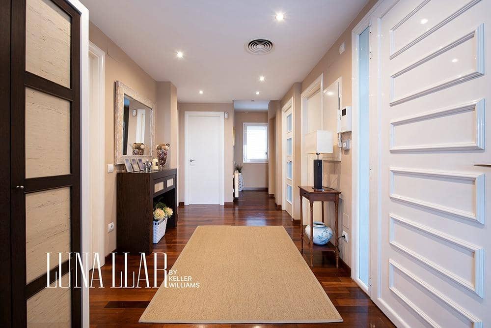 5 camera da letto Villa in vendita in Sant Boi de Llobregat con piscina garage - 1.285.000 € (Rif: 9674301)