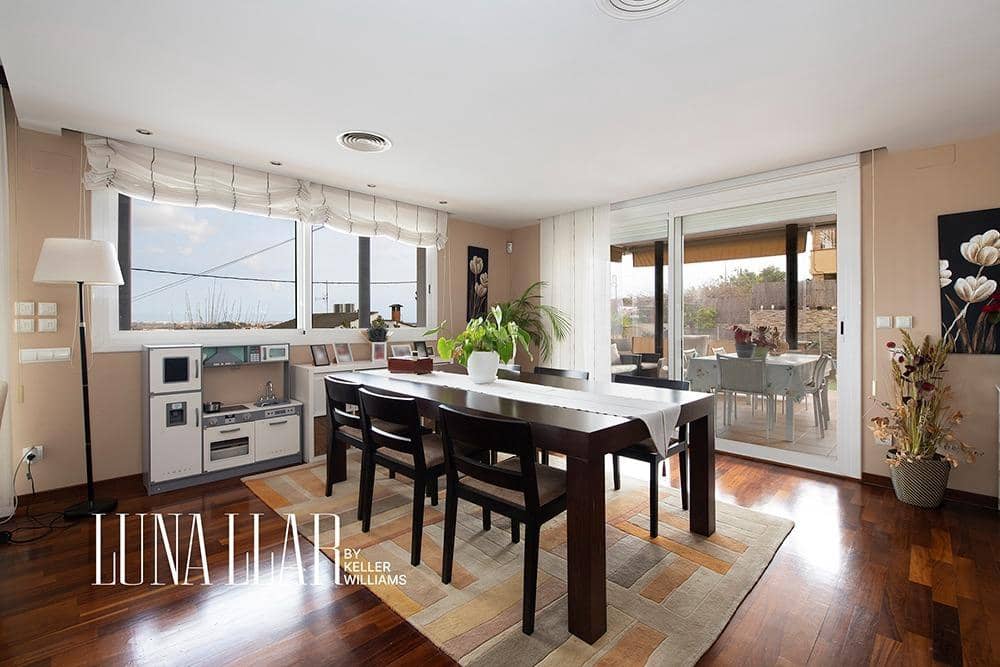 5 camera da letto Villa in vendita in Sant Boi de Llobregat con piscina garage - 1.285.000 € (Rif: 9674301)