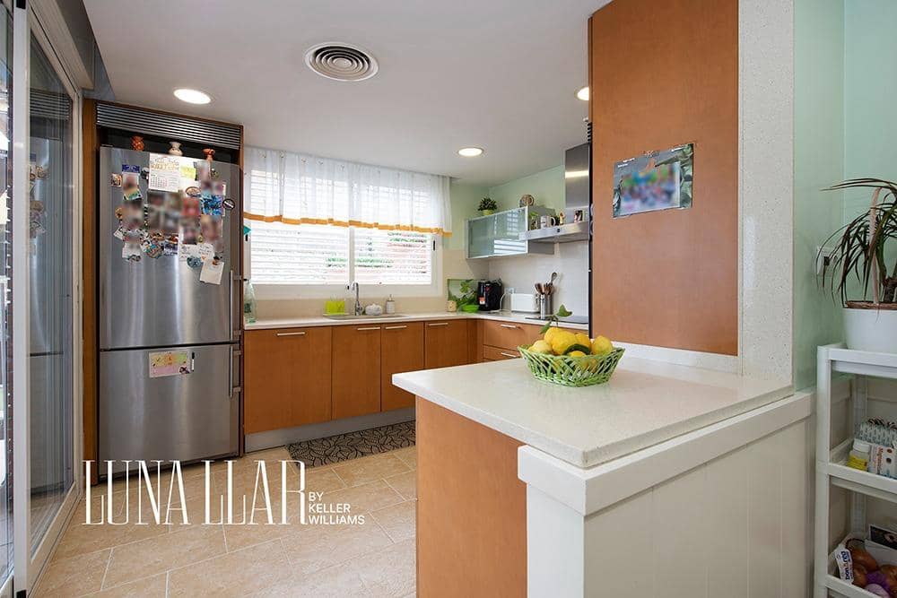 5 camera da letto Villa in vendita in Sant Boi de Llobregat con piscina garage - 1.285.000 € (Rif: 9674301)