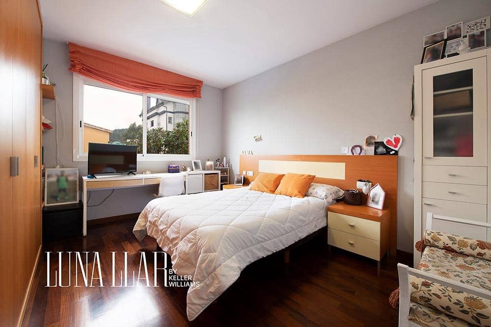 5 camera da letto Villa in vendita in Sant Boi de Llobregat con piscina garage - 1.285.000 € (Rif: 9674301)