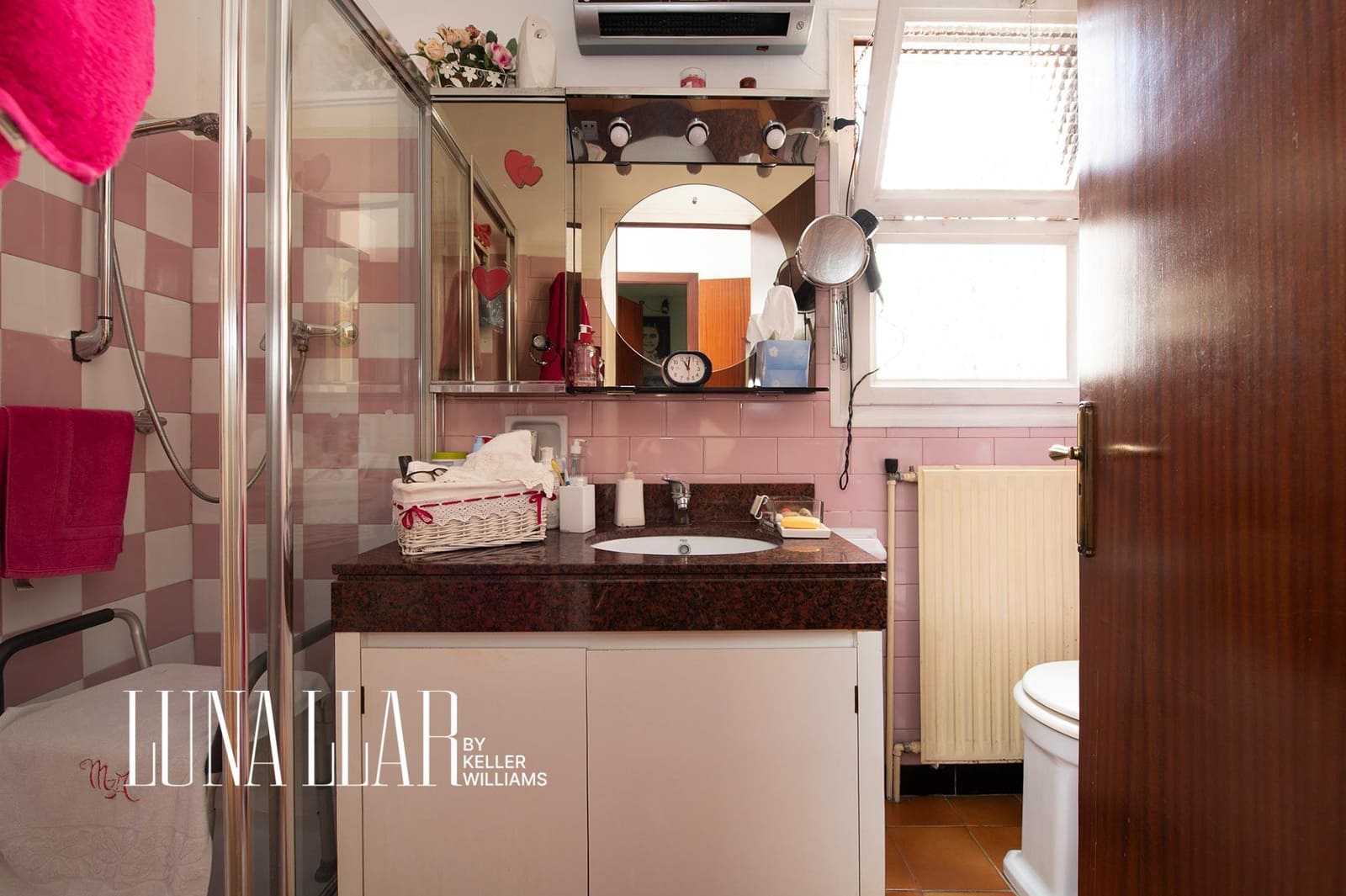 5 bedroom Villa for sale in Gava with garage - € 517,000 (Ref: 9695422)