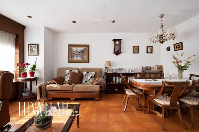 5 quarto Moradia para venda em Gavà com garagem - 517 000 € (Ref: 9695422)