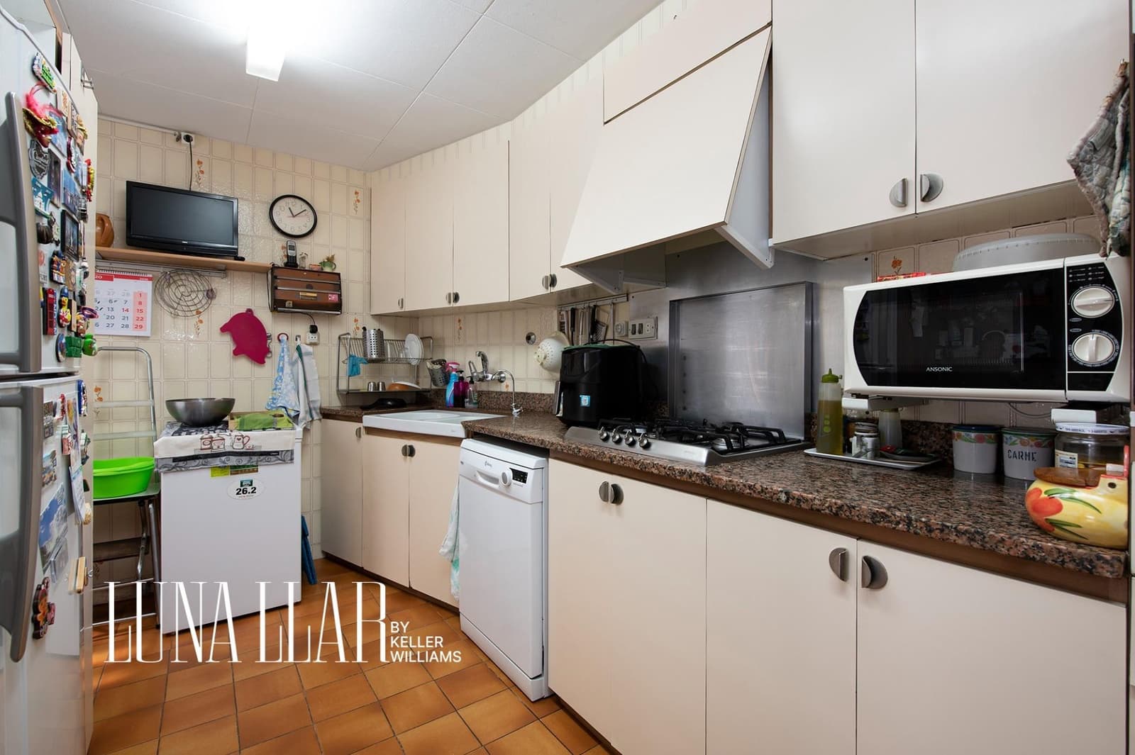 5 bedroom Villa for sale in Gava with garage - € 517,000 (Ref: 9695422)