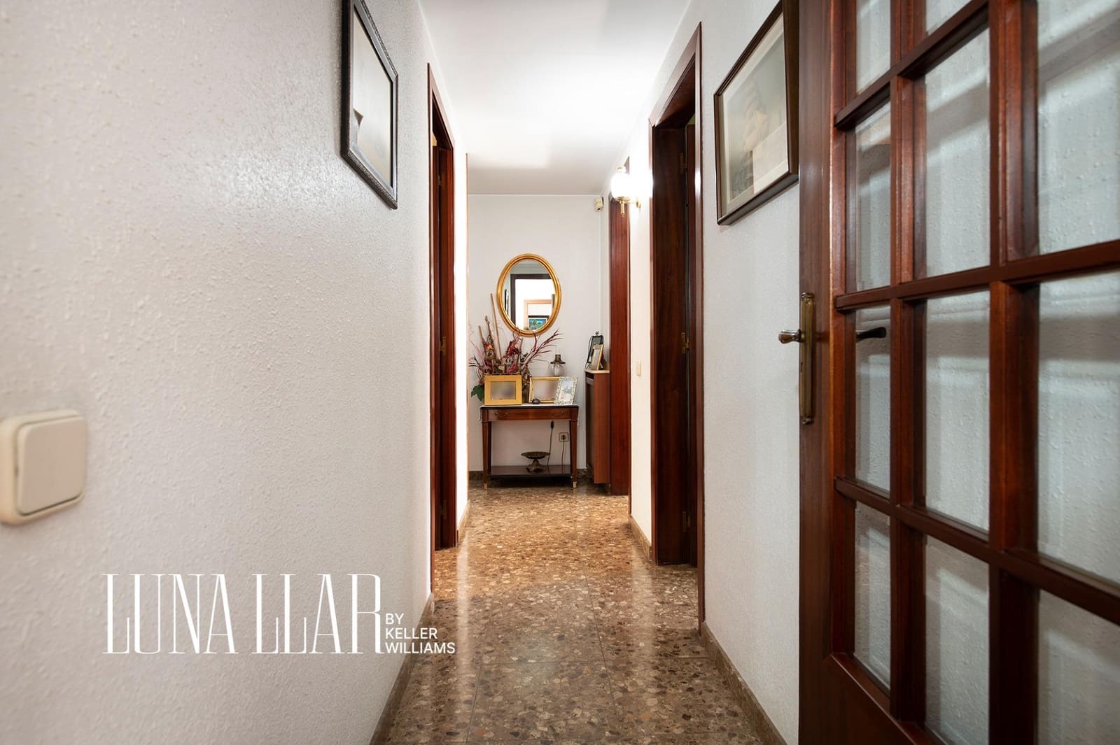 5 bedroom Villa for sale in Gava with garage - € 517,000 (Ref: 9695422)