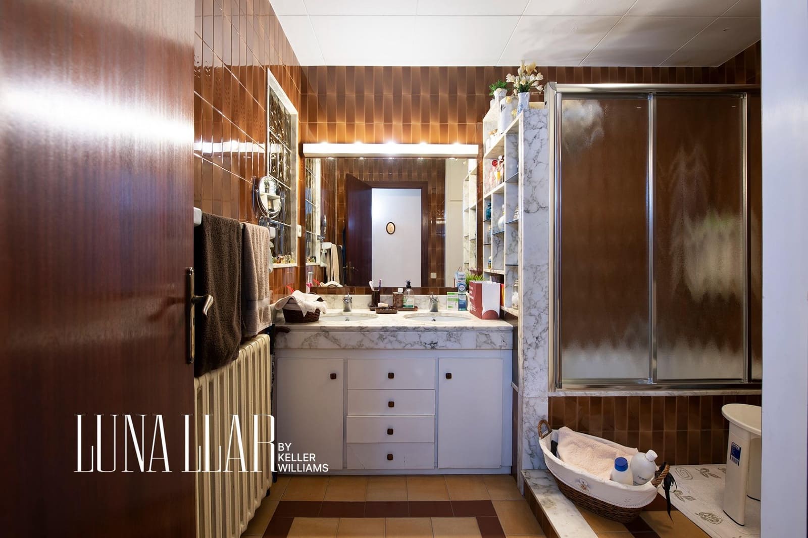 5 bedroom Villa for sale in Gava with garage - € 517,000 (Ref: 9695422)