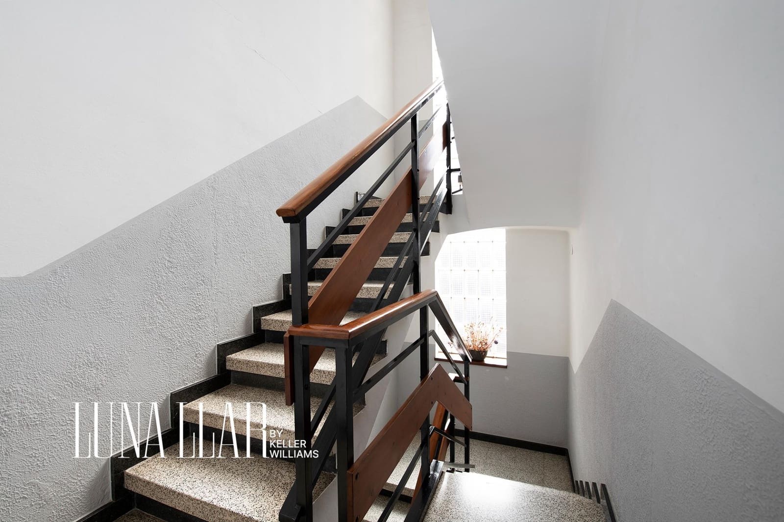 5 bedroom Villa for sale in Gava with garage - € 517,000 (Ref: 9695422)