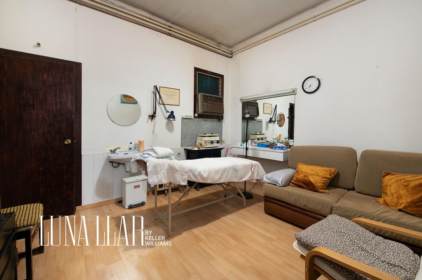 5 bedroom Villa for sale in Gava with garage - € 517,000 (Ref: 9695422)