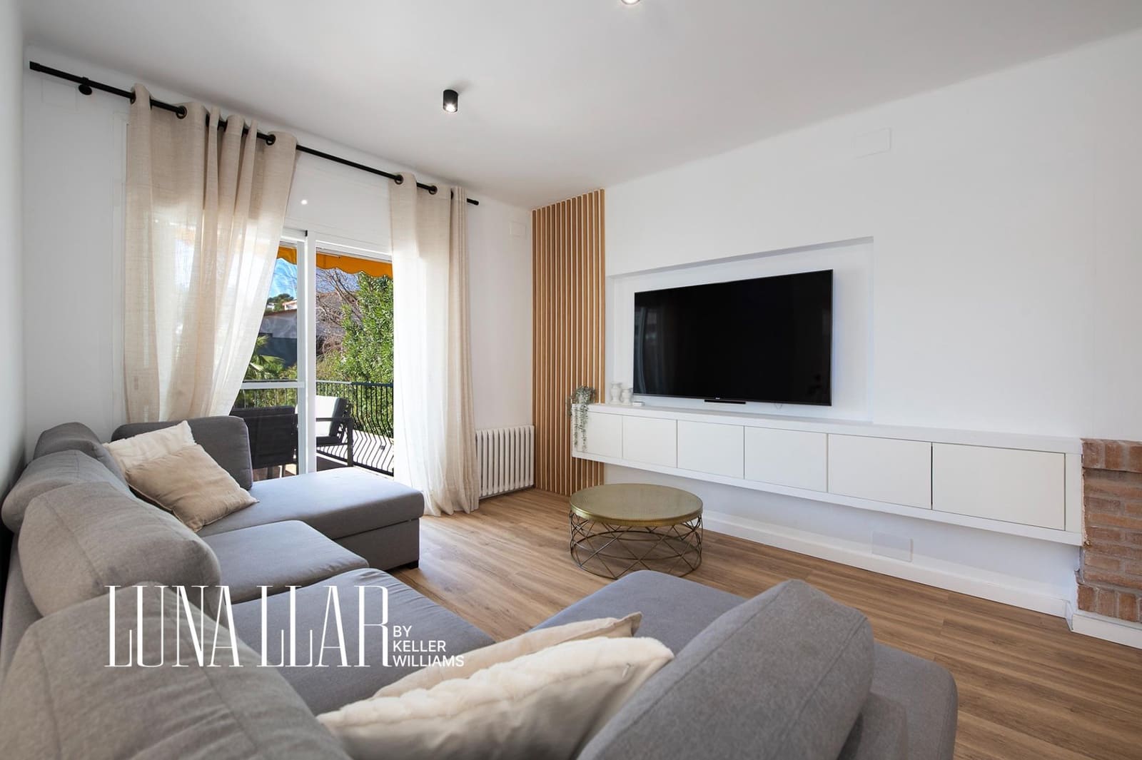 4 camera da letto Villa in vendita in Castelldefels con piscina - 1.220.000 € (Rif: 9701703)