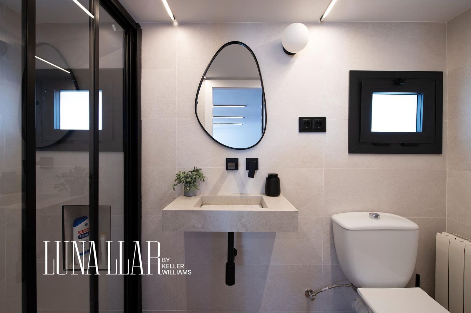 4 camera da letto Villa in vendita in Castelldefels con piscina - 1.220.000 € (Rif: 9701703)