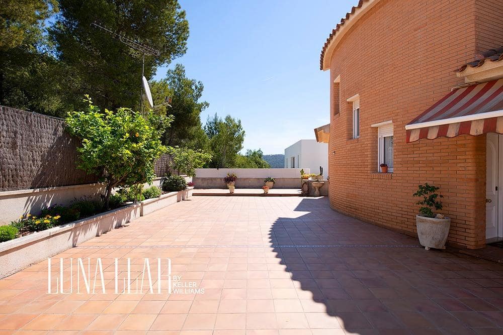 6 soverom Villa til salgs i Calafell med svømmebasseng - € 775 000 (Ref: 9735659)